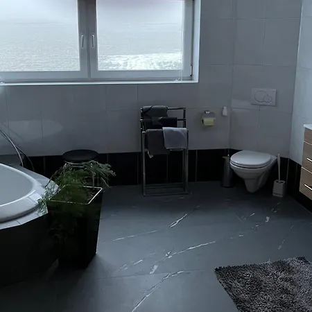 Grosszuegige Wohlfuehl-ferienwohnung Apartament