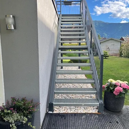 Grosszuegige Wohlfuehl-ferienwohnung Lägenhet
