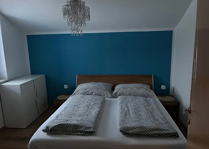 Großzügige Wohlfühl-ferienwohnung *